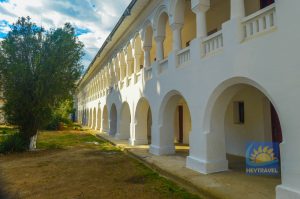 Mânăstirea Căldărușani - HeyTravel.ro